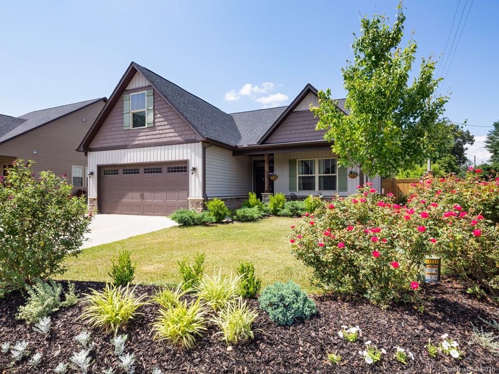 5 Onteora Oaks Drive Asheville NC 28803