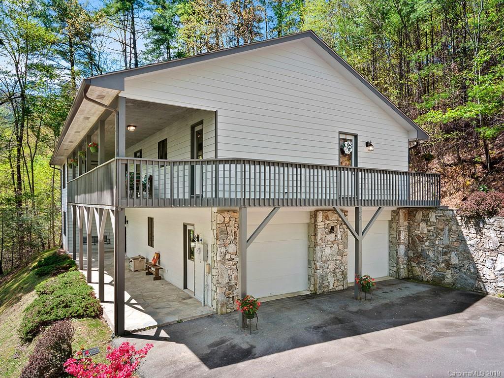 93 Pine Top Lane Waynesville NC 28785