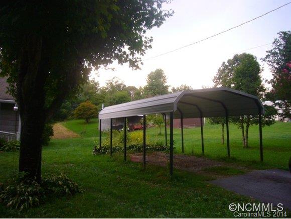 510 East Street Candler NC 28715