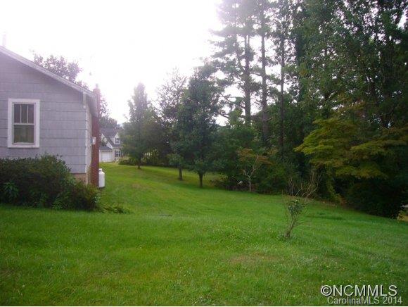 510 East Street Candler NC 28715