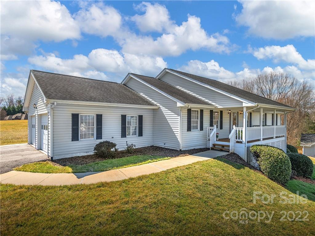 23 Knollview Drive Asheville NC 28806