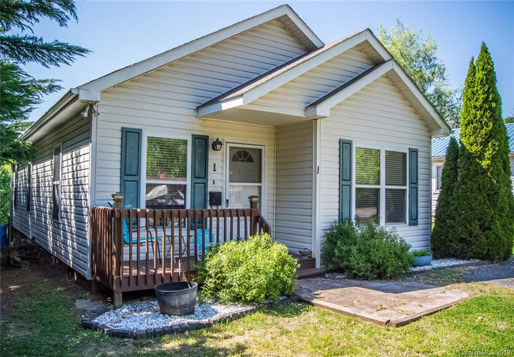 1 Wren Way Drive Asheville NC 28803