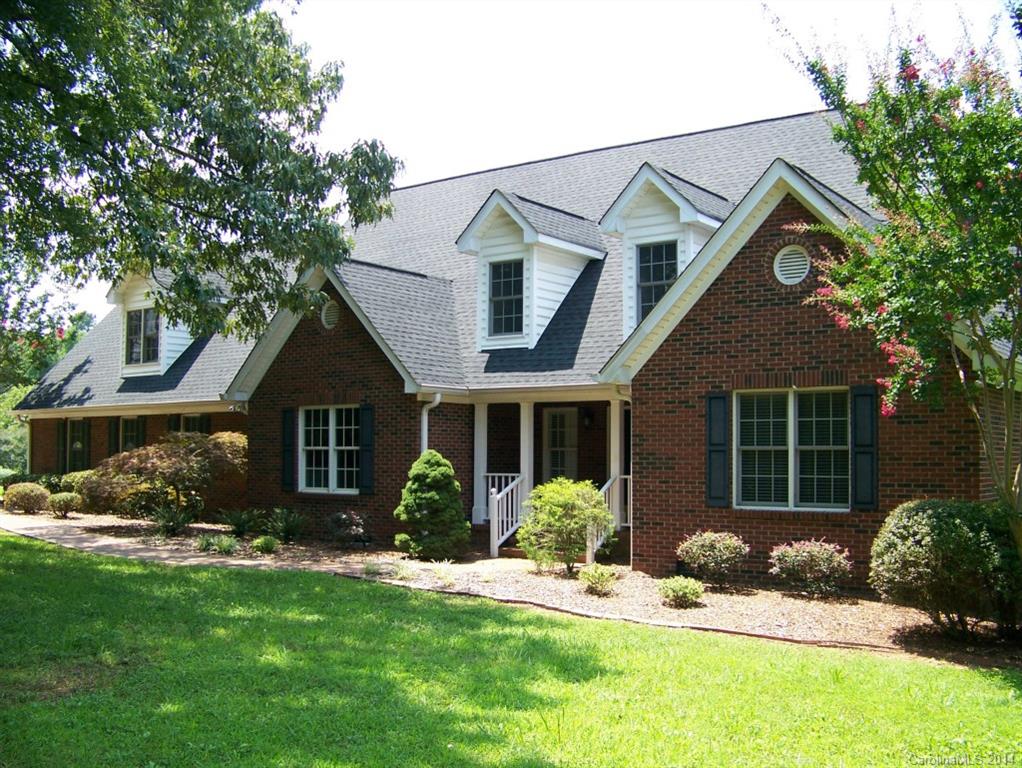 2551 Robinwood Road Gastonia NC 28054