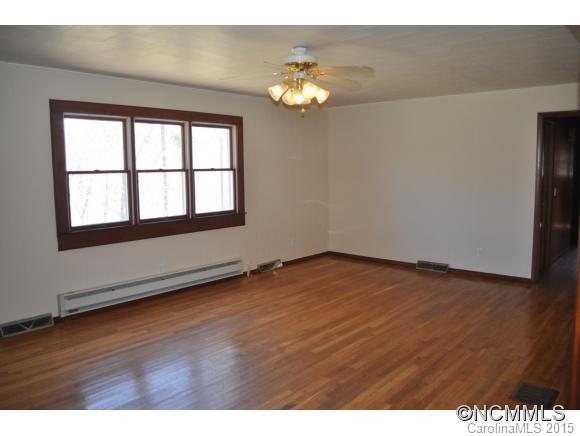 103 Hicks Road Burnsville NC 28714