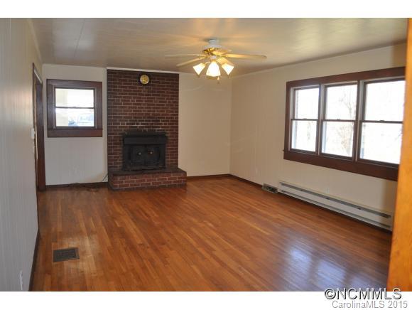 103 Hicks Road Burnsville NC 28714