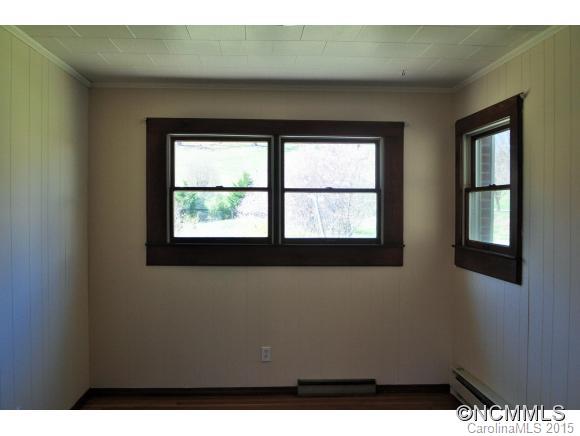 103 Hicks Road Burnsville NC 28714