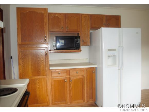 103 Hicks Road Burnsville NC 28714