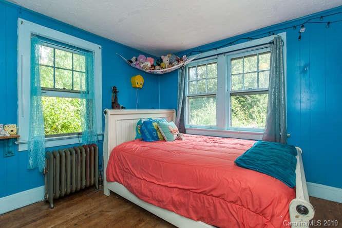 107 Brucemont Circle Asheville NC 28806