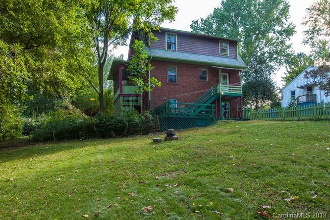 107 Brucemont Circle Asheville NC 28806