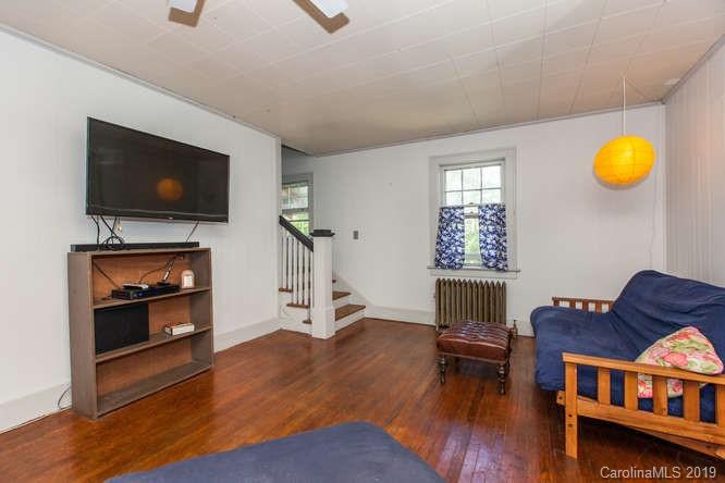 107 Brucemont Circle Asheville NC 28806