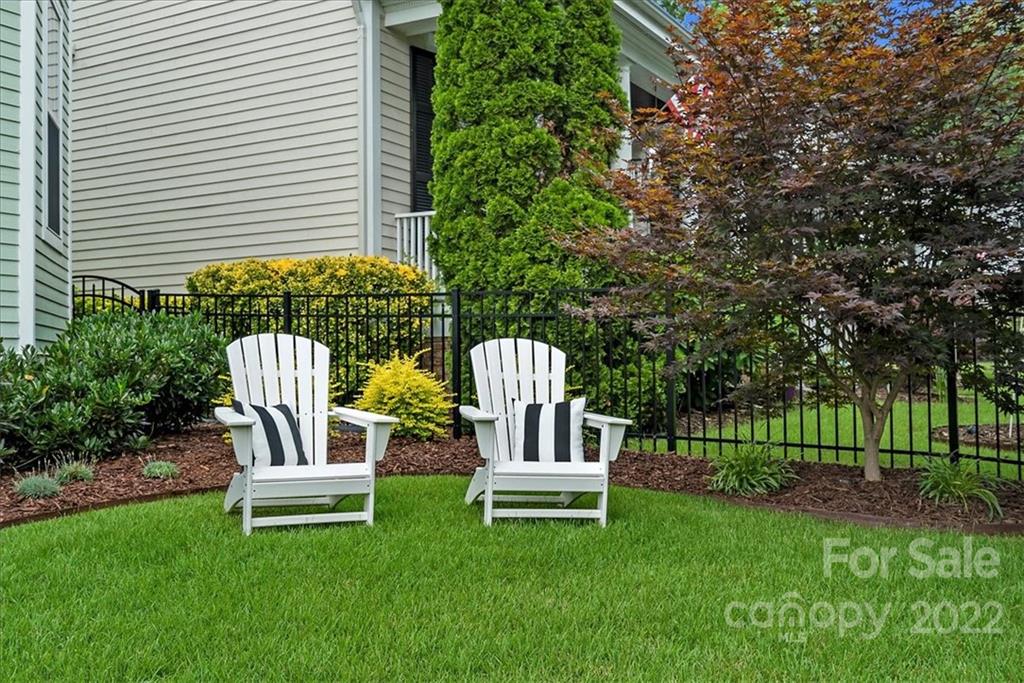 17030 Hedgerow Park Road Charlotte NC 28277