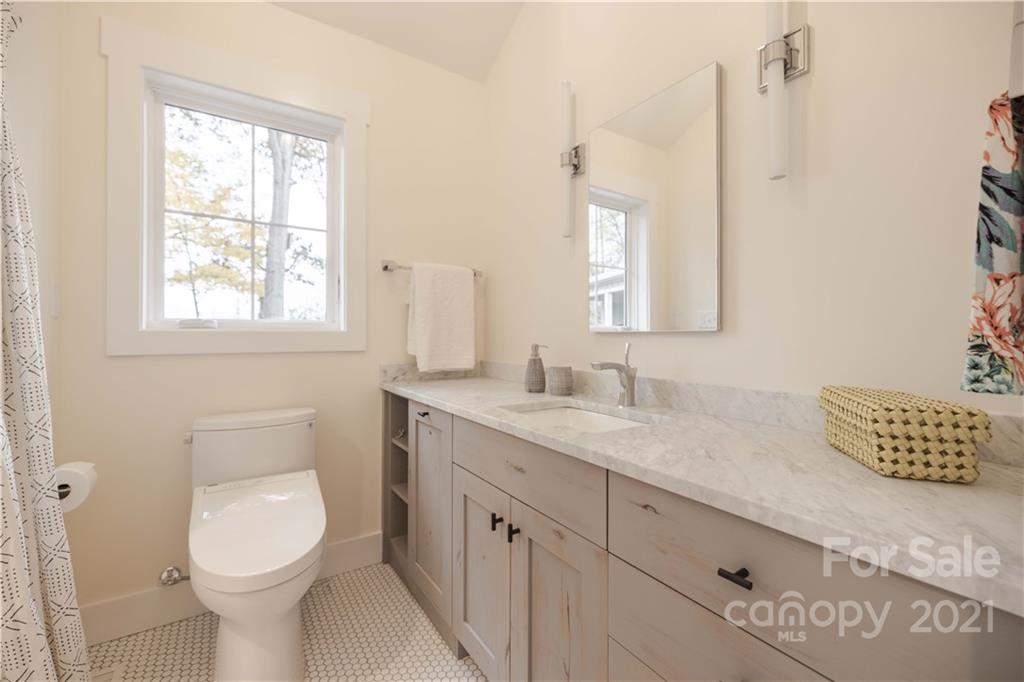 60 Desota Street Asheville NC 28806
