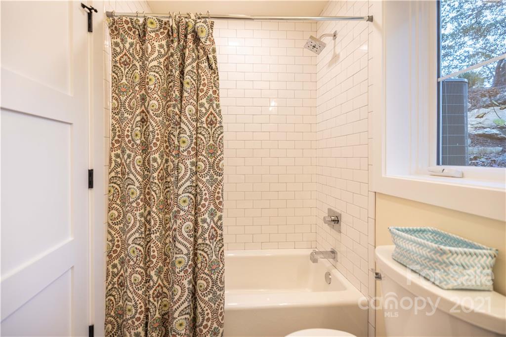 60 Desota Street Asheville NC 28806