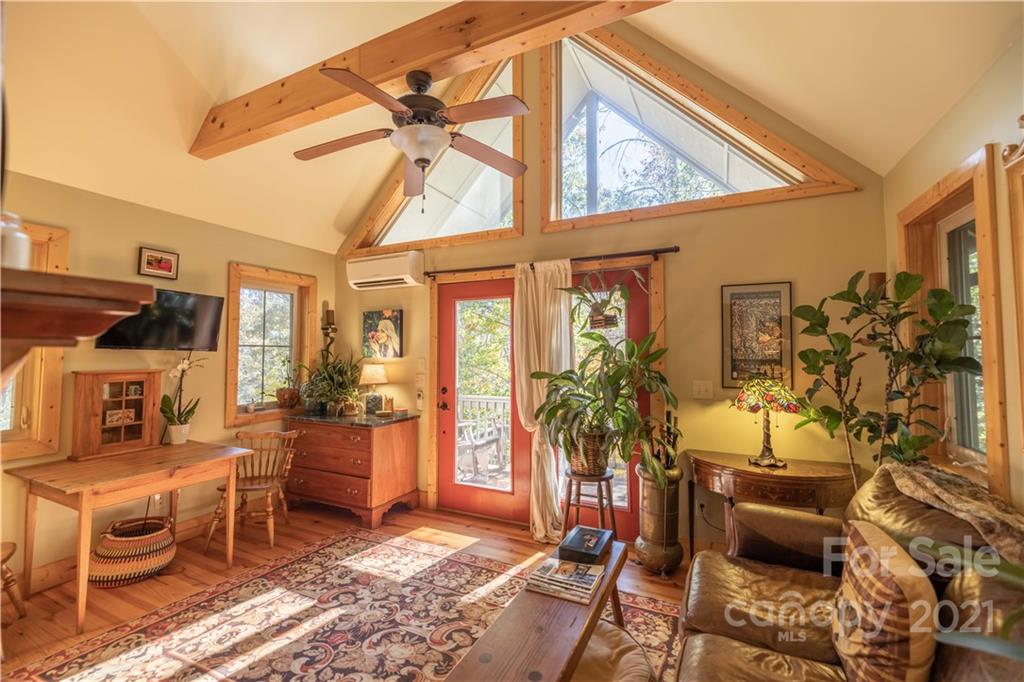 60 Desota Street Asheville NC 28806