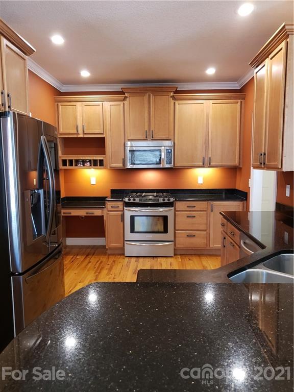 7 Long Winding Road Asheville NC 28805