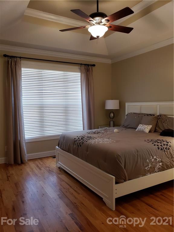 7 Long Winding Road Asheville NC 28805