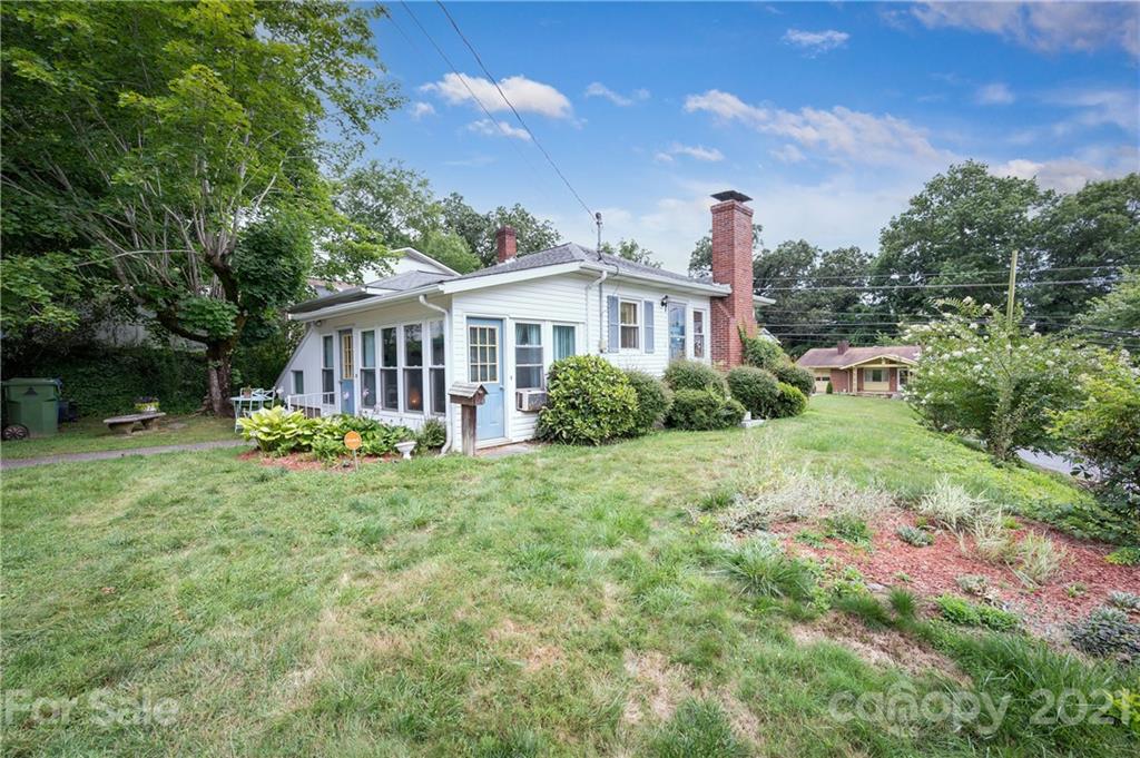 122 Wyoming Road Asheville NC 28803