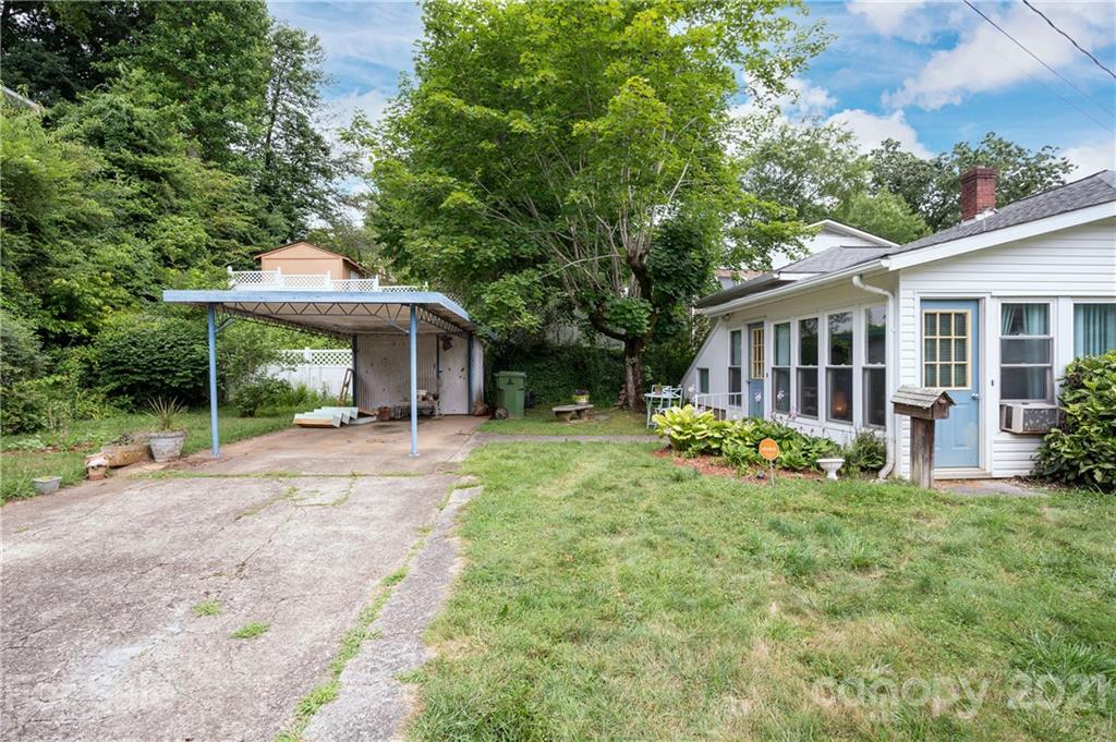 122 Wyoming Road Asheville NC 28803