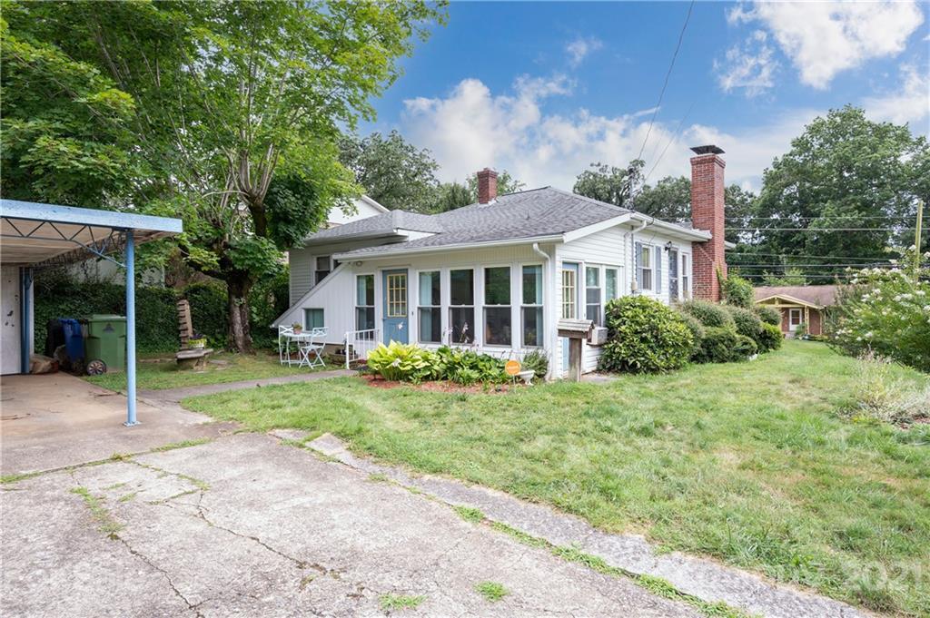 122 Wyoming Road Asheville NC 28803