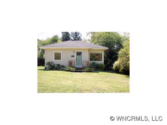 28 Dallas Street Asheville NC 28806