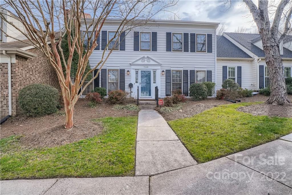 7528 Red Oak Lane Charlotte NC 28226