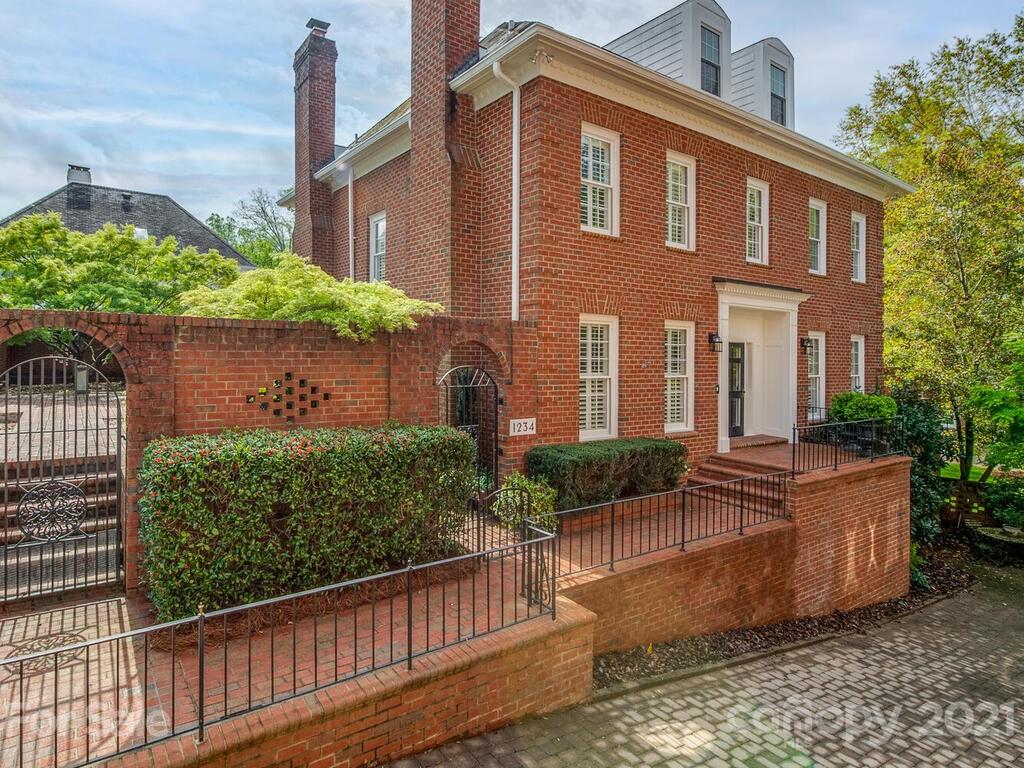 1234 Wareham Court Charlotte NC 28207