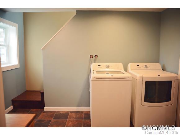 35 Shannon Drive Asheville NC 28803