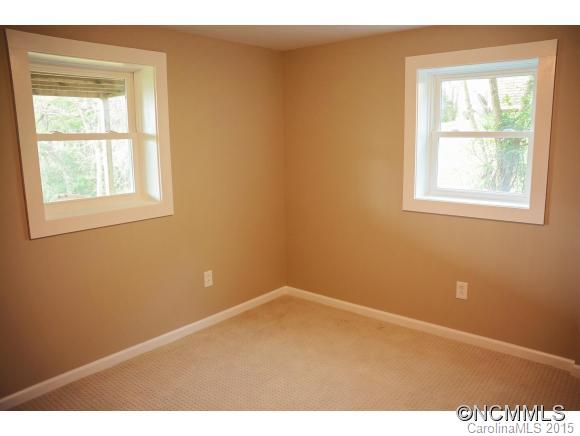35 Shannon Drive Asheville NC 28803