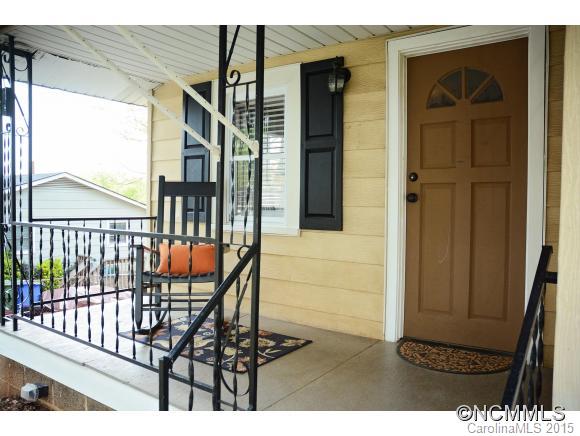 35 Shannon Drive Asheville NC 28803