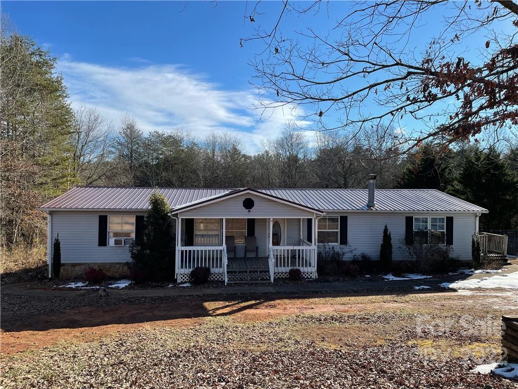 2431 West View Acres Avenue Extension Hickory NC 28601