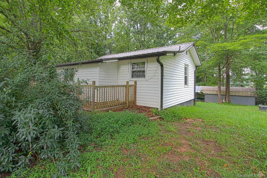 339 Nix Creek Church Road Marion NC 28752