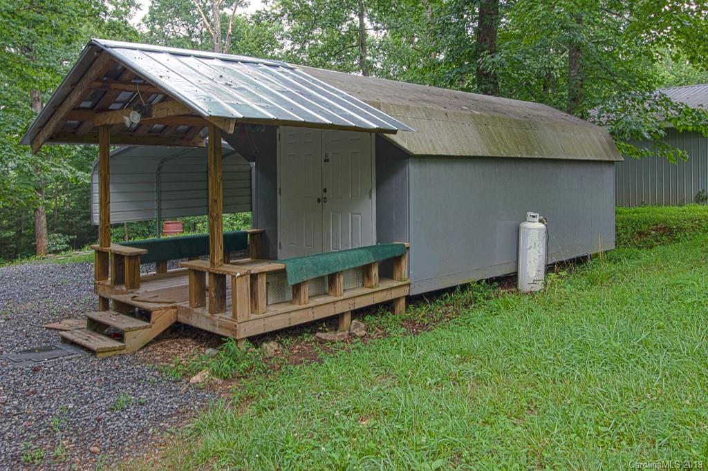 339 Nix Creek Church Road Marion NC 28752