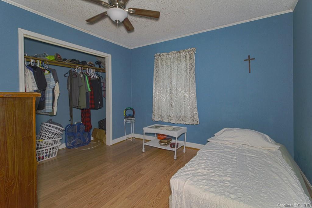 339 Nix Creek Church Road Marion NC 28752