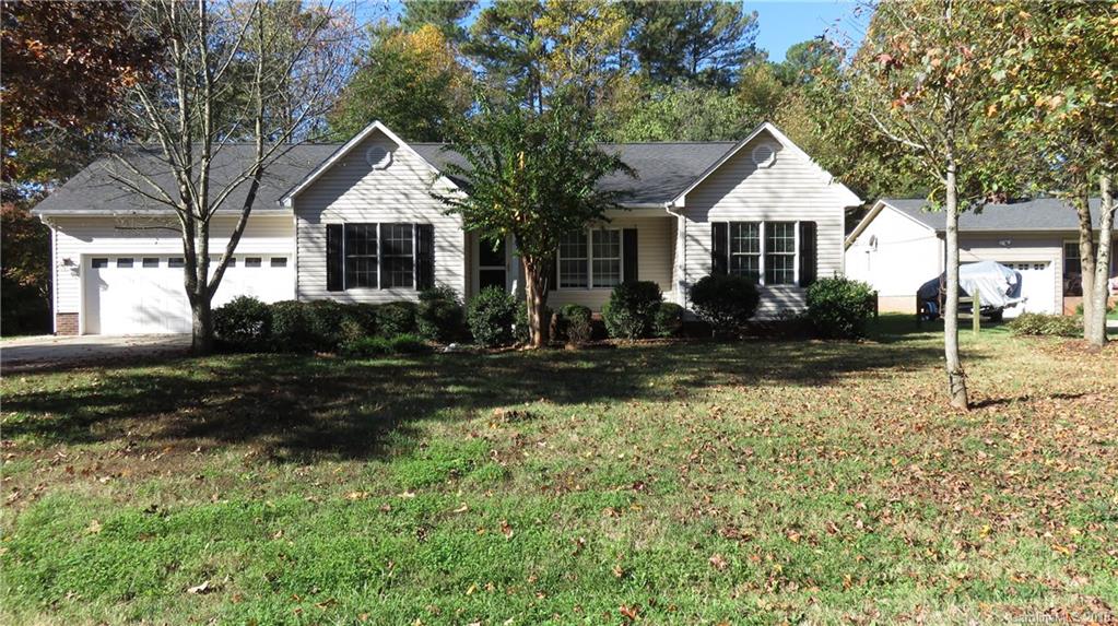 3059 Lake Shore Road S Denver NC 28037