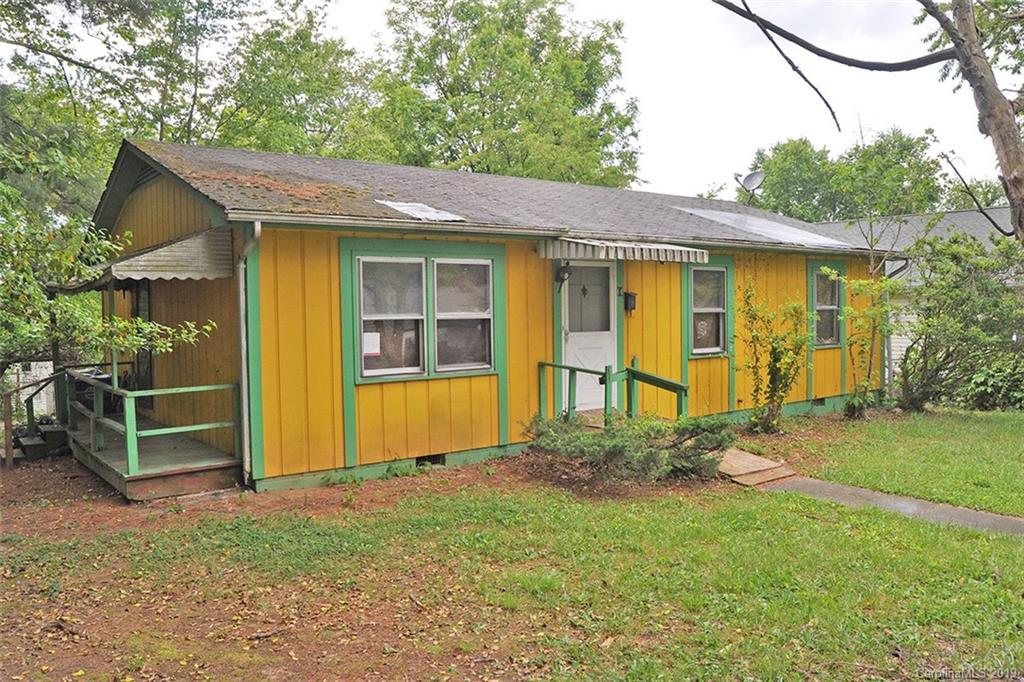 44 Pine Grove Avenue Asheville NC 28801