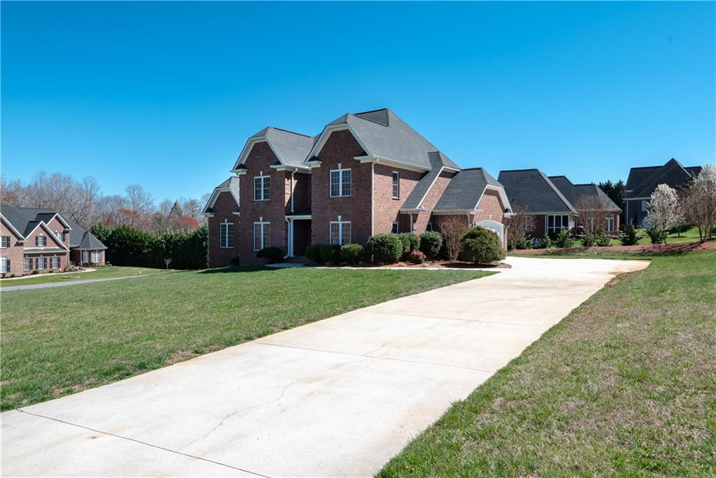 1122 Horse Rock Road Hickory NC 28602