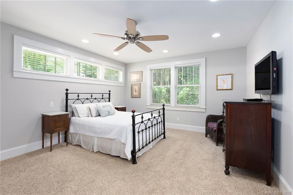 6 Middlemont Avenue Asheville NC 28806