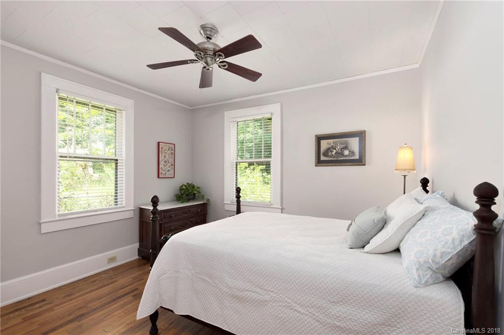 6 Middlemont Avenue Asheville NC 28806