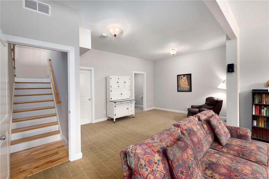 6 Middlemont Avenue Asheville NC 28806