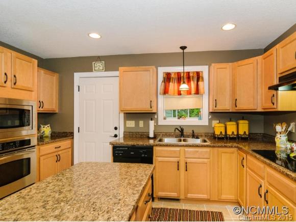 9 Pineview Road Fairview NC 28730
