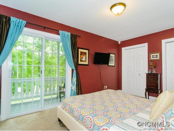 9 Pineview Road Fairview NC 28730