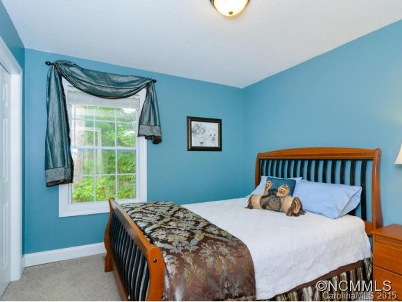 9 Pineview Road Fairview NC 28730