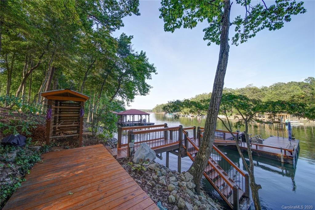1827 Mount Isle Harbor Drive Charlotte NC 28214
