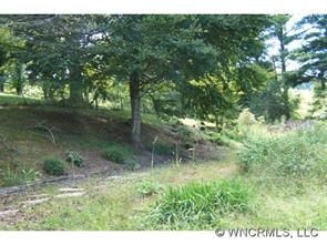 110 Iris Lane Burnsville NC 28714
