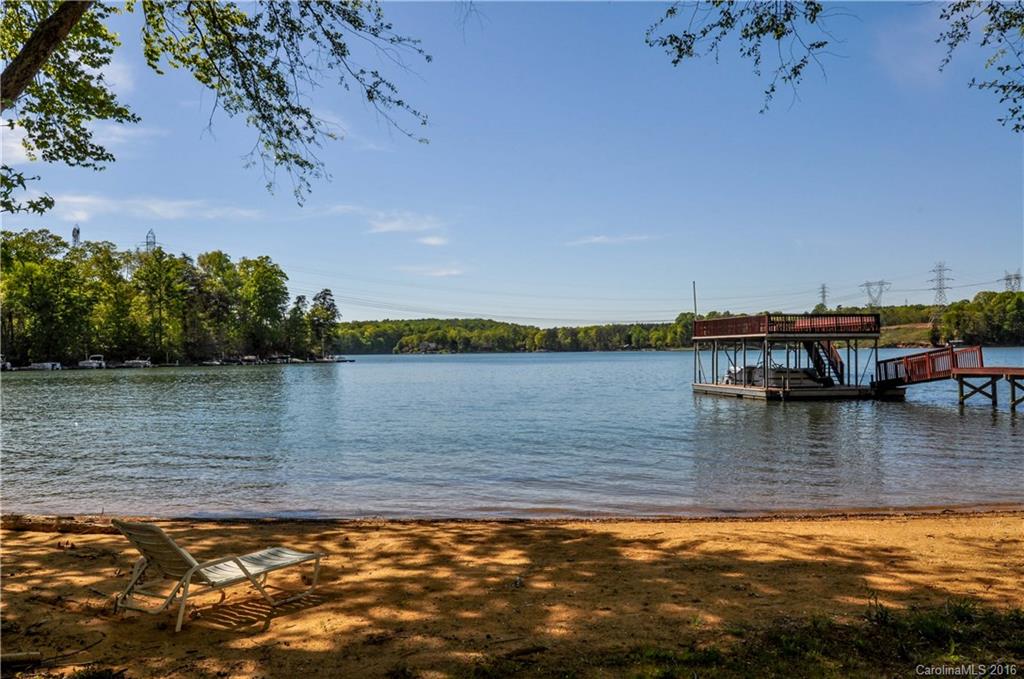 2629 Mount Isle Harbor Drive Charlotte NC 28214