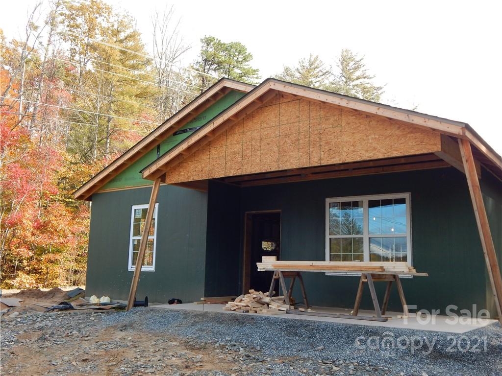 45 Country Cove Court Leicester NC 28748