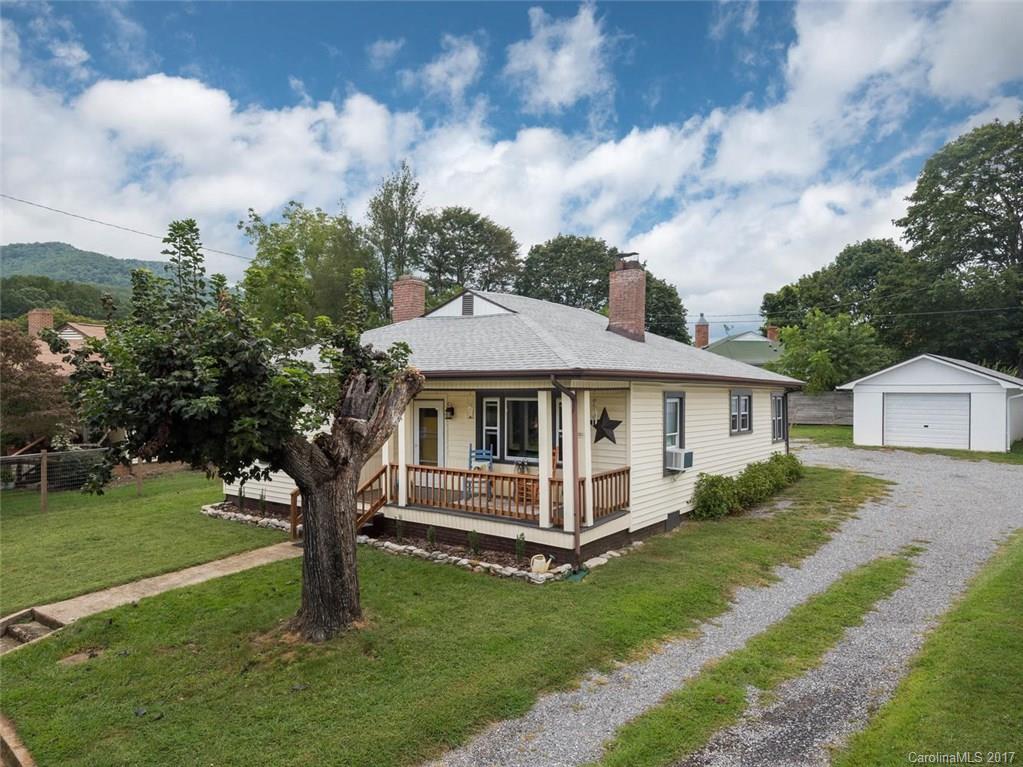 110 Edwards Avenue Swannanoa NC 28778