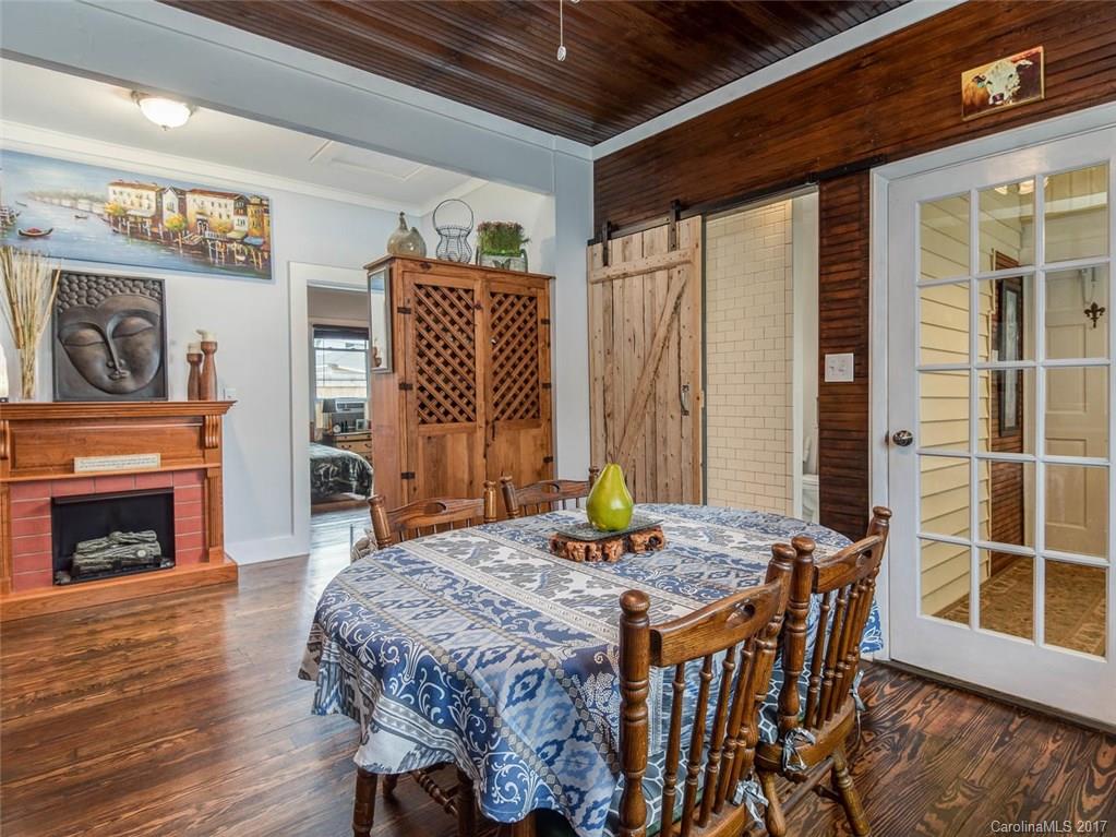 110 Edwards Avenue Swannanoa NC 28778