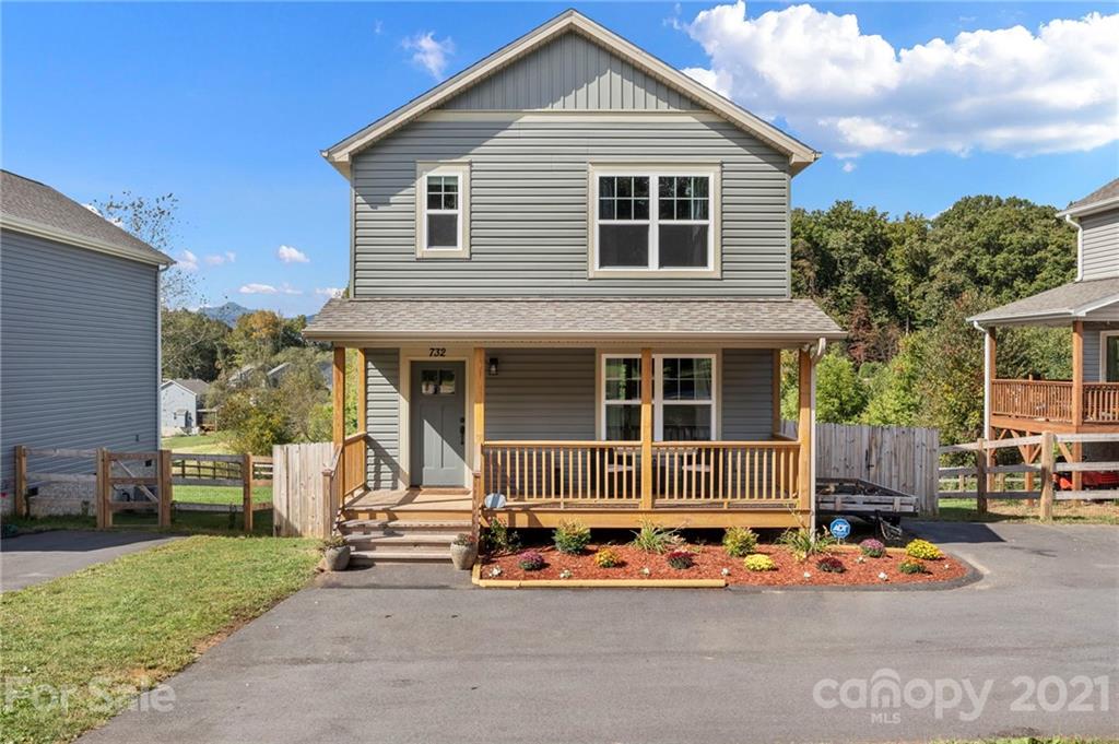 732 Enka Lake Road Candler NC 28715