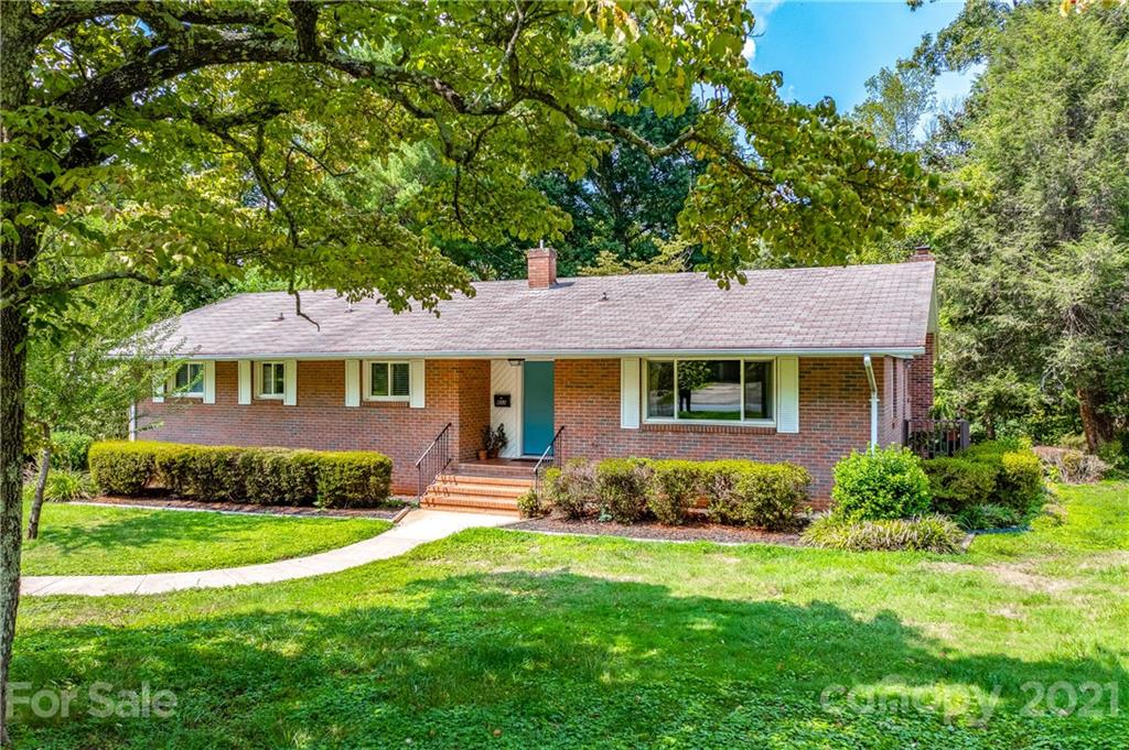 832 6th Avenue SW Hickory NC 28602